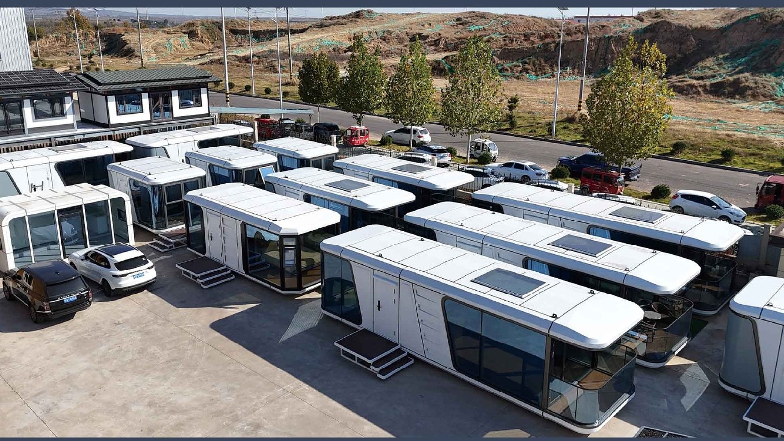 Space capsule homes at the Haoyunlai production facility